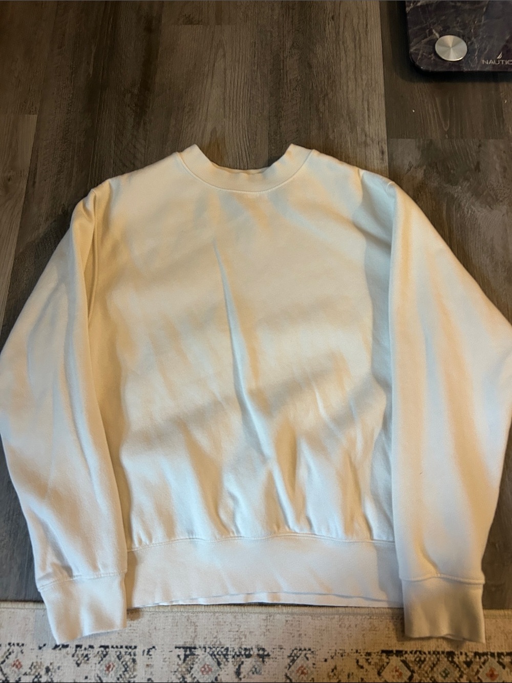 Universal Thread Women's Crewneck Sweatshirt - Cream